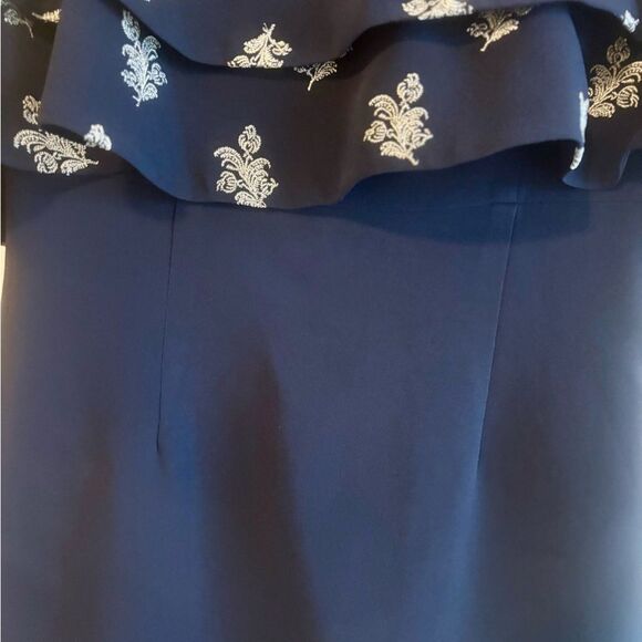 Cinq à Sept Eza Bodycon Midnight Blue Strapless Dress - Picture 6 of 10